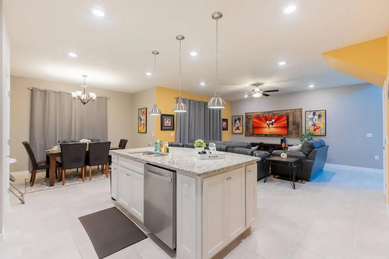 Private Pool Game Room In Resort With Clubhouse Davenport